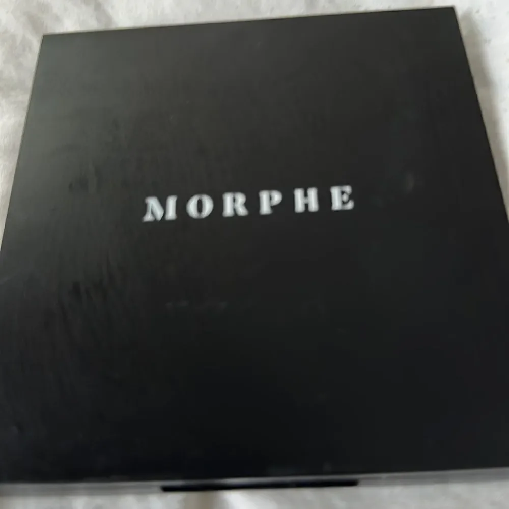 Artistry palette by Morphe “Painted Desert” exquisite colors on neutrals